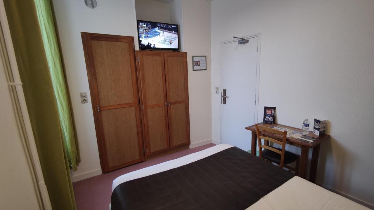 Hotel Angleterre Шербур-ан-Котентан Екстериор снимка